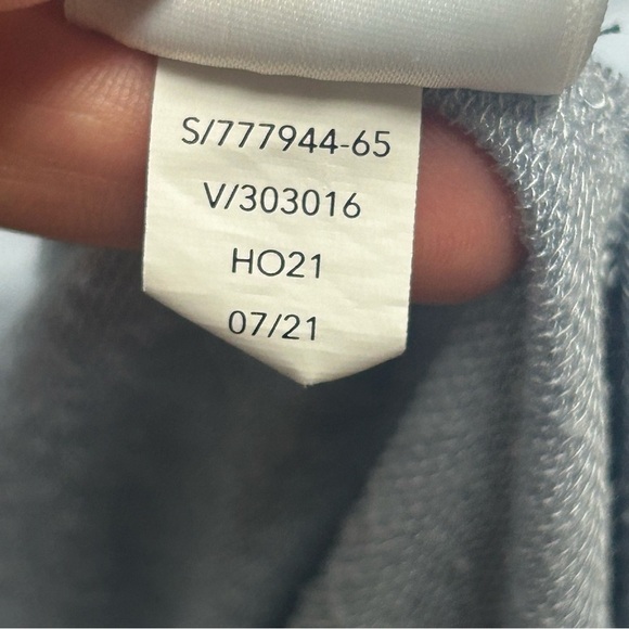 Athleta womens PRANAYAMA WRAP
CARDIGAN - Picture 4 of 5